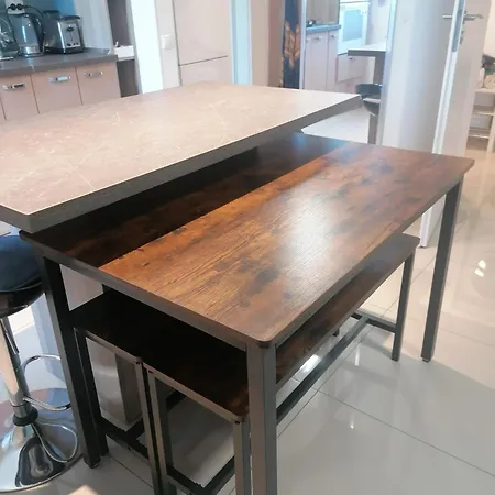 דירה Luxury Flat 9 Near Metro בוקרשט