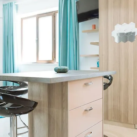 Luxury Flat 9 Near Metro Bucarest