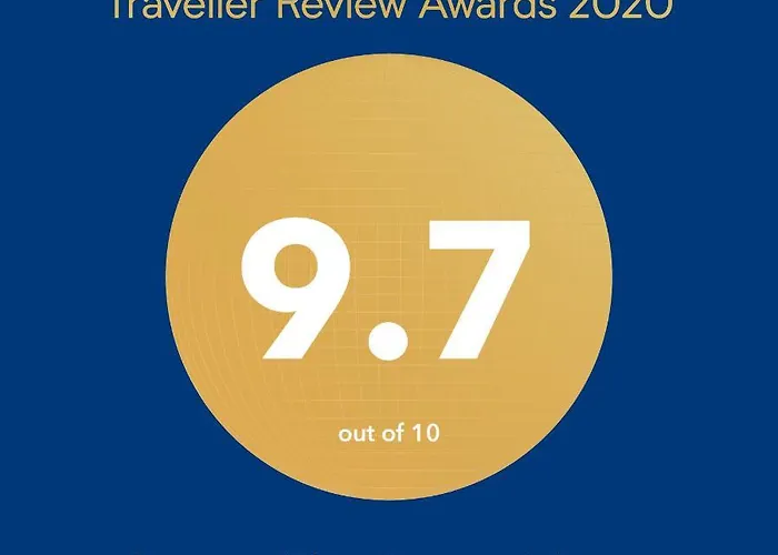 Апартаменти Luxury Flat 9 Near Metro *