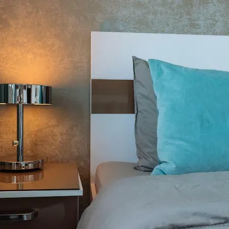 Luxury Flat 9 Near Metro Apartamento *