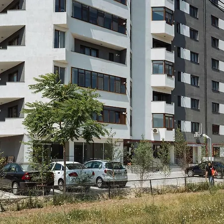 Luxury Flat 9 Near Metro * Bukurešť