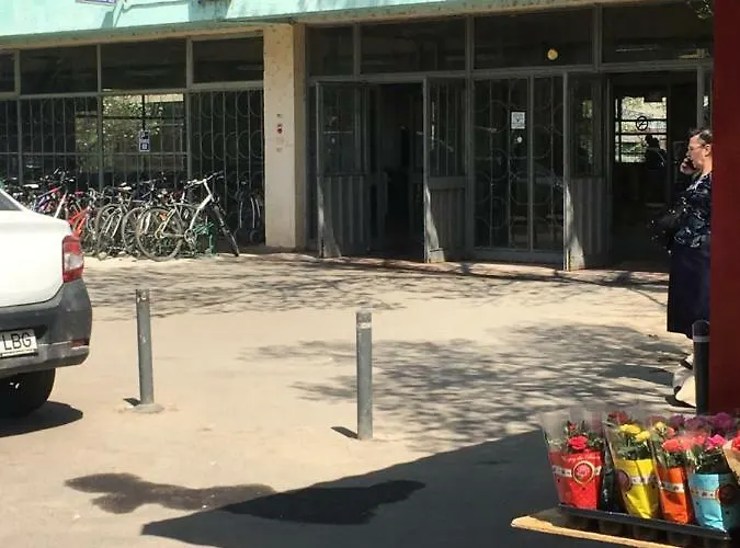 Luxury Flat 9 Near Metro Apartmán